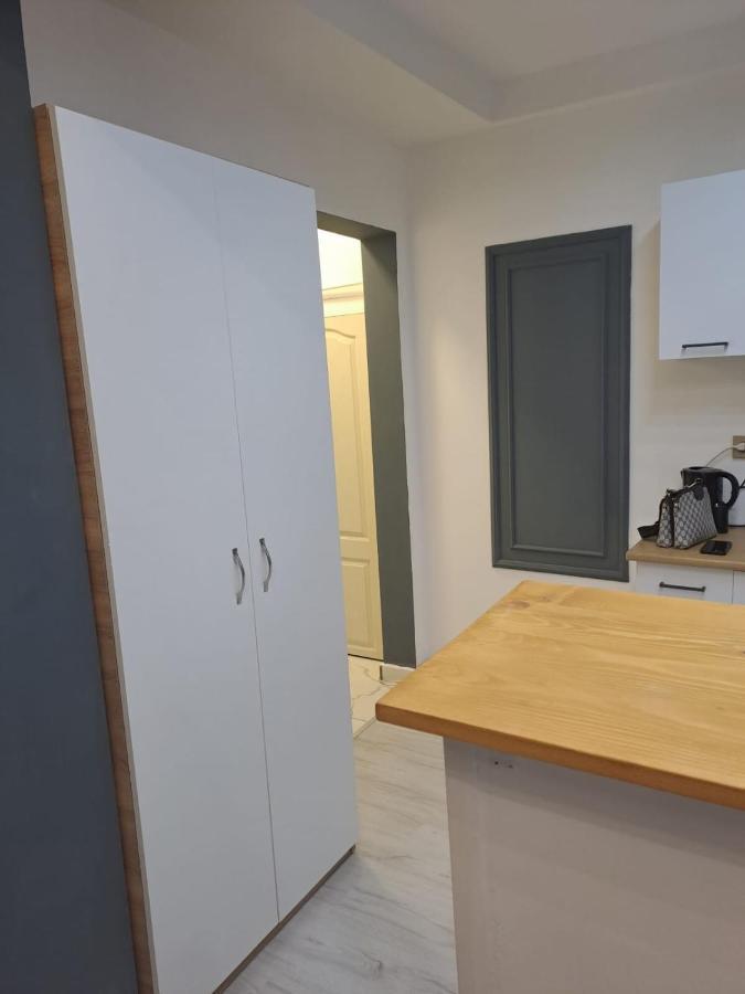 דירות בוקרשט Deluxe Studio Oldtown מראה חיצוני תמונה