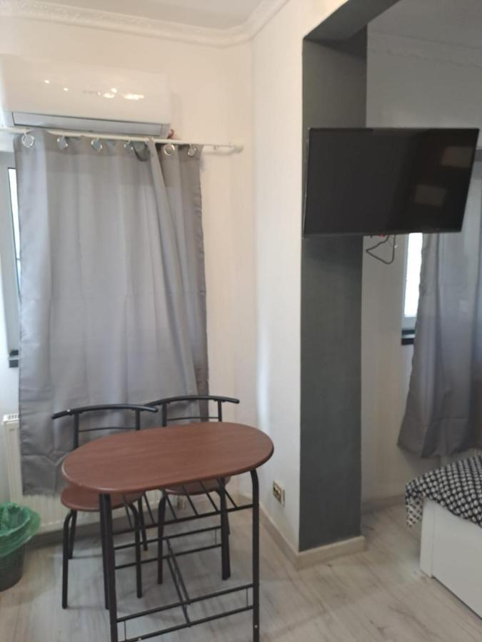דירות בוקרשט Deluxe Studio Oldtown מראה חיצוני תמונה