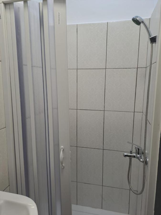 דירות בוקרשט Deluxe Studio Oldtown מראה חיצוני תמונה
