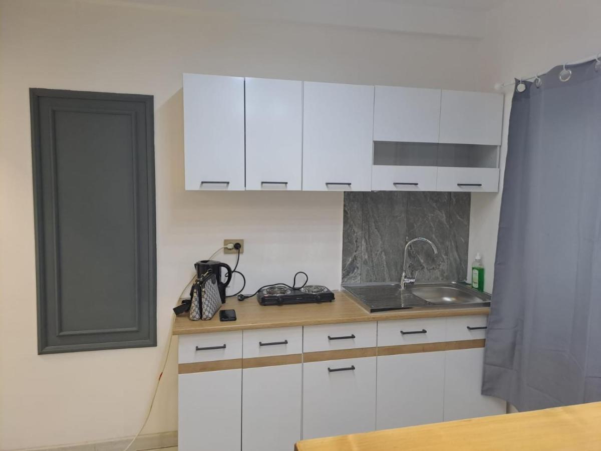 דירות בוקרשט Deluxe Studio Oldtown מראה חיצוני תמונה
