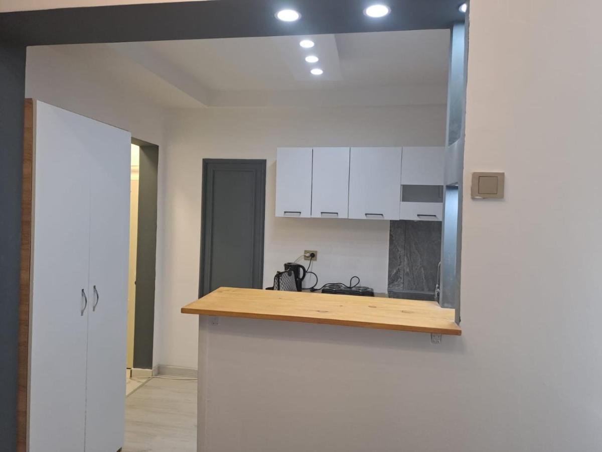 דירות בוקרשט Deluxe Studio Oldtown מראה חיצוני תמונה