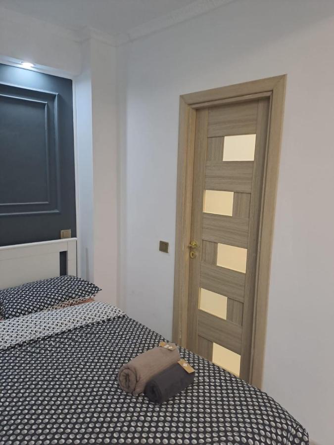 דירות בוקרשט Deluxe Studio Oldtown מראה חיצוני תמונה