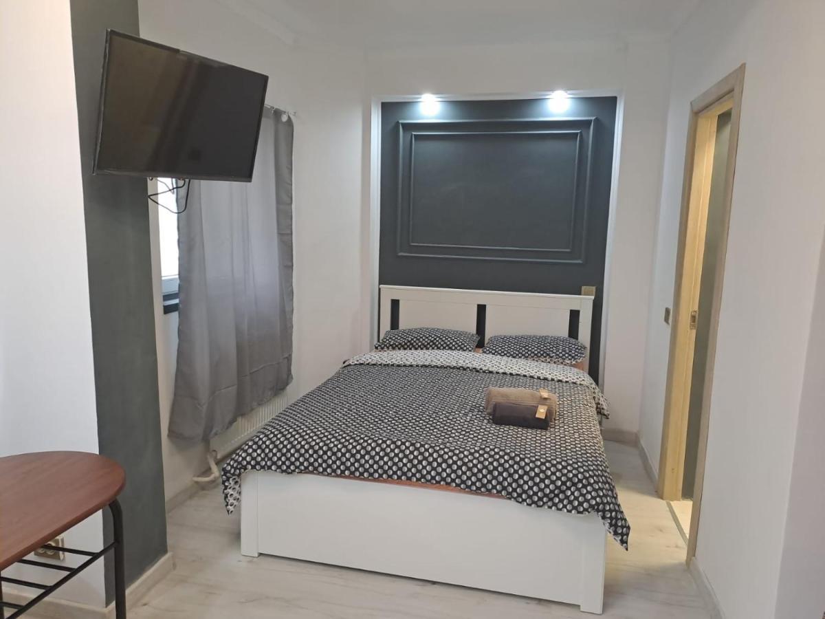 דירות בוקרשט Deluxe Studio Oldtown מראה חיצוני תמונה